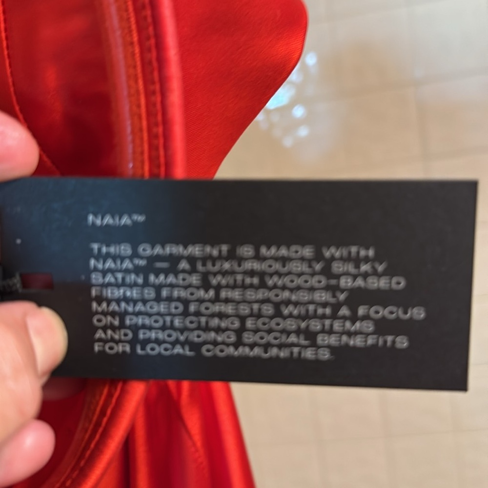 Aritzia Ruched Maxi Gown Poppy Red. - Picture 13 of 13